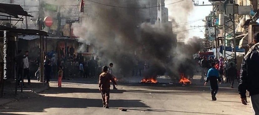 Gaza street, Riot. Dark smoke and fire